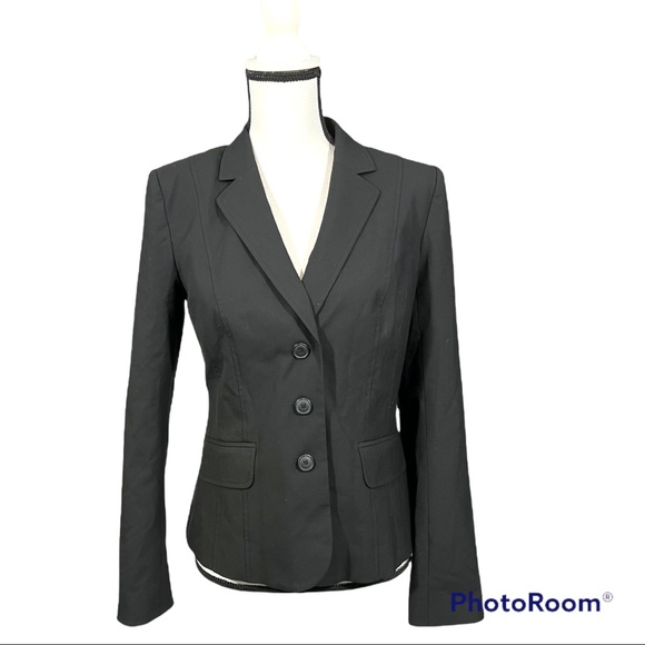 Halogen Jackets & Blazers - Halogen fully lined 3 button blazer size 6